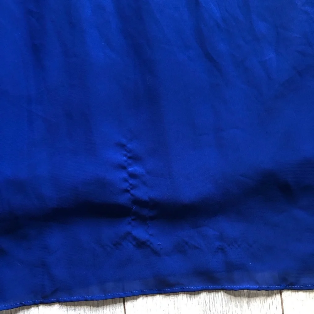 Ultra pink blue top size L